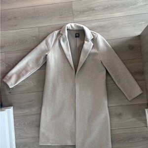 Zara Women's Elegant Cream Coat